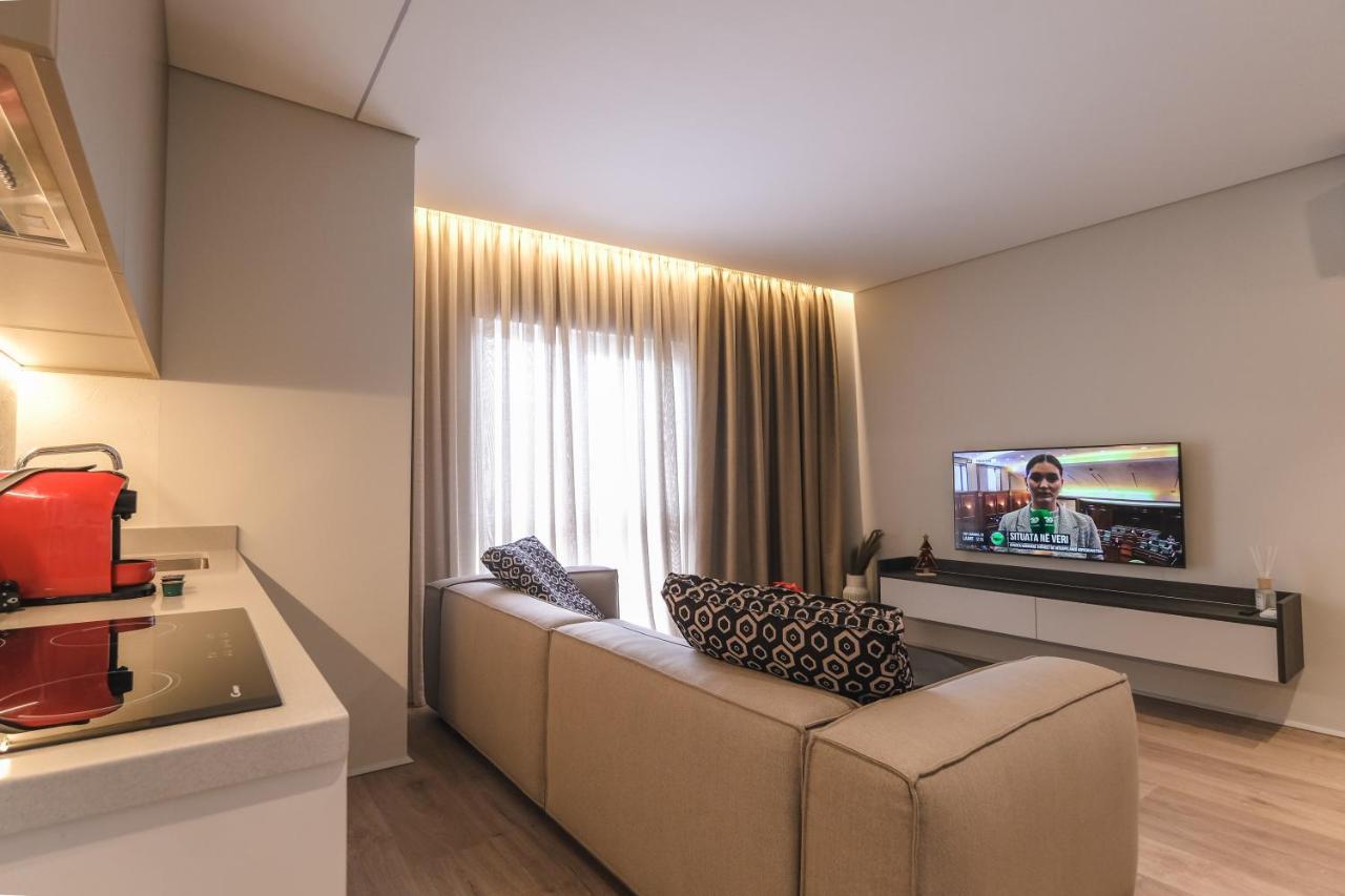 Two Steps Apartments 2 Tirana Exterior foto